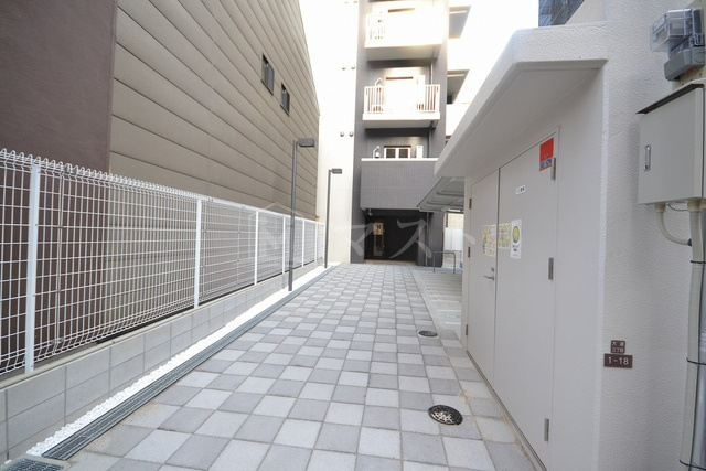 エグゼ天王寺Ⅱのエントランス