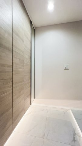 ワールドシティタワーズの玄関|収納もある玄関です