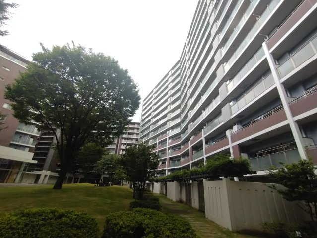 パークウエスト東京イーストブロックC棟の外観|きれいな外観です