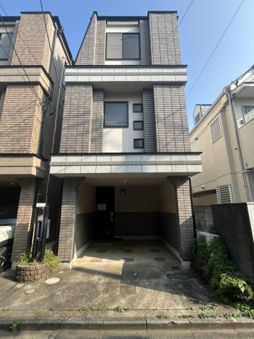 世田谷区南烏山一丁目戸建の外観|外観もきれいです