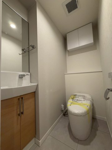 ベイクレストタワーのトイレ|落ち着いたトイレです
