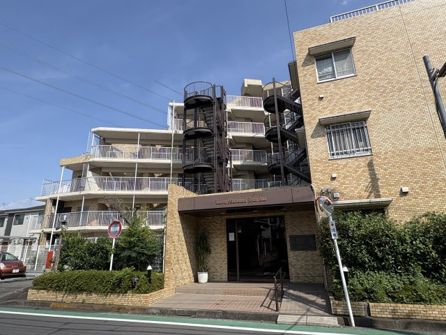 ライオンズマンション拝島の外観|きれいな外観です