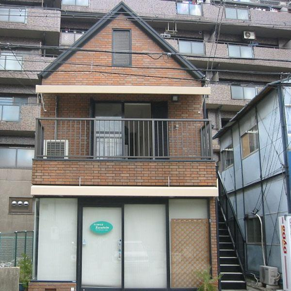 神戸市東灘区田中町４丁目のアパート