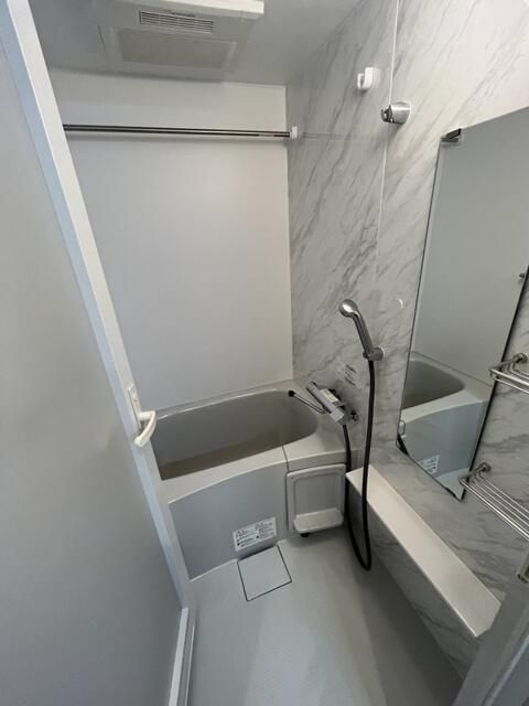 ヴィラ西新井の浴室