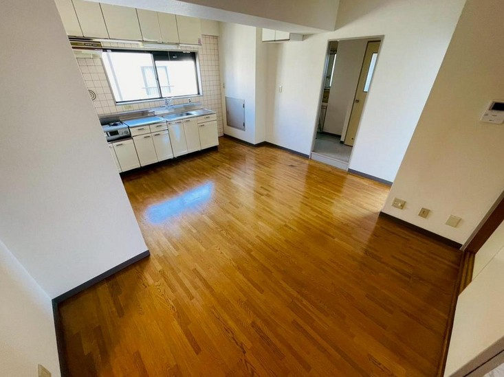 【居間・リビング】