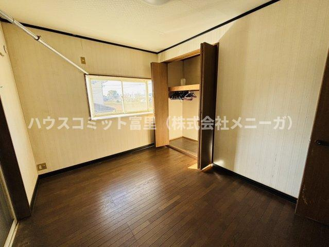 八街市大木　中古戸建の洋室
