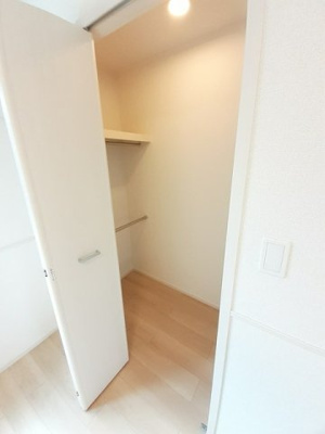 【収納】 | メゾン・カイティスⅡ | 【メゾン・カイティスⅡ】ちょっとした収納スペースも充実しています