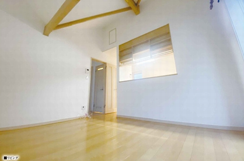【居間・リビング】 | 【仲介手数料０円】綾瀬市上土棚南2丁目　中古一戸建て | 綾瀬市上土棚南2丁目　中古一戸建て
