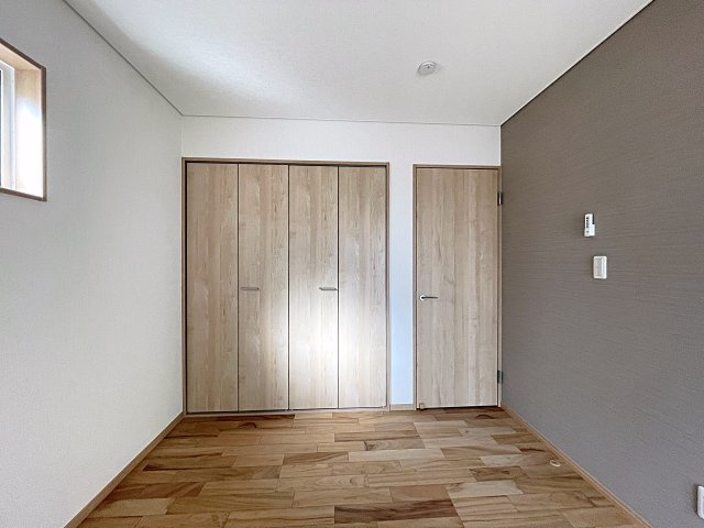【エコnaホーム】　郡山市小原田1丁目　小原田小・小原田中の洋室|シンプルなので色々なテイストのインテリアも合いそうですね！