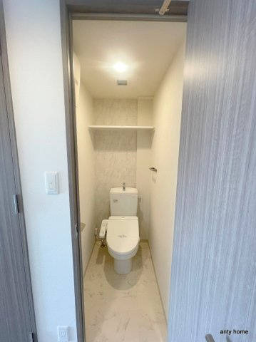 ファステート北大阪ラッセル　仲介手数料無料のトイレ