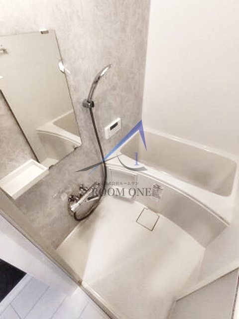 ザ・クラスアーバンス御茶ノ水の浴室|お風呂です。