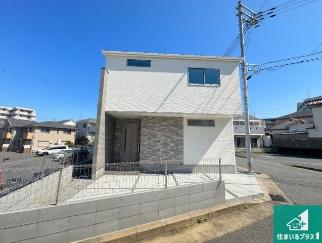 神戸市垂水区山手　第1期　新築一戸建ての外観|安心の10年保証！外観を美しく保ち、雨水で汚れを落とします！気になることがありましたら、お気軽にお問い合わせください！