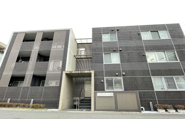 コンフォールヒルズ衣笠金閣寺道の外観