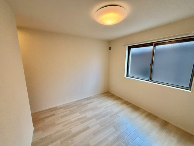 イストワール　ブルーの洋室