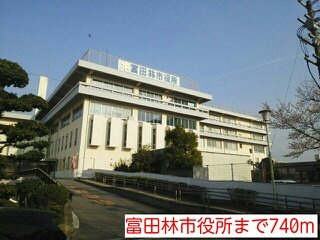 フェリス　ウラタの周辺|富田林市役所まで740m