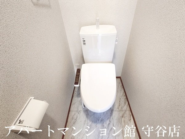 Verde Bのトイレ|反転です