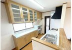 【キッチン】 | 富士見市関沢2丁目　中古一戸建住宅　(ふじみ野店) | 2階キッチン：収納機能も豊富で食品や料理グッズなどをすっきり片付けられます♪