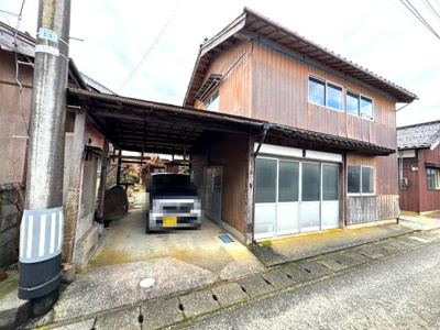【駐車場】 | 佐渡市河崎　古民家風7ＤＫ