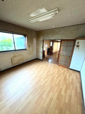 【洋室】 | 佐渡市河崎　古民家風7ＤＫ