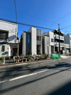 【前面道路含む現地写真】 | 墨田区文花1丁目売戸建て