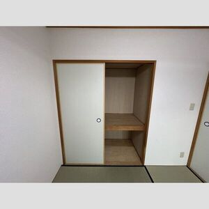 スペクトル舟津弐番館の収納