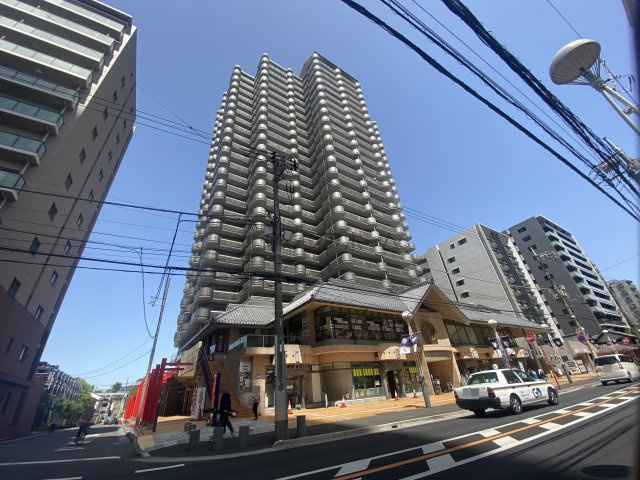 コンセールタワー所沢の外観