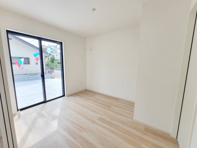 【LIGARE】宇都宮市江曽島 16期 全1棟のキッチン|〇1号棟〇
節水で環境にも優しい食器洗乾燥機付！頑固な汚れもスッキリ落とせて、手洗いより清潔です。
※2026年5月撮影