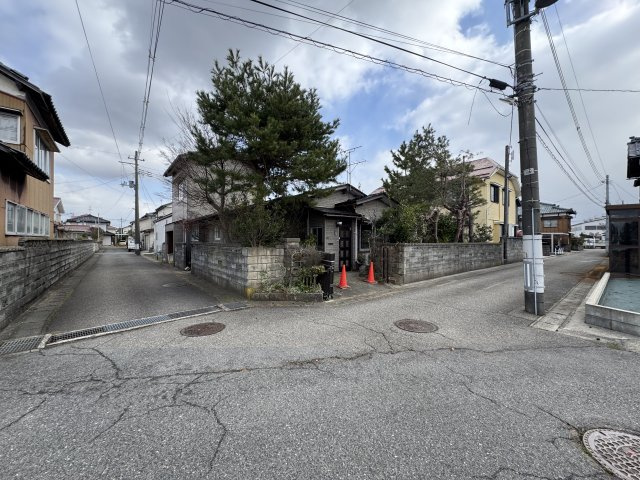 秋葉区南町　土地