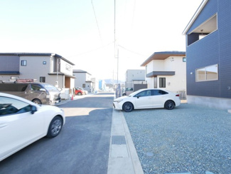 【その他】 | 中央市成島 新築戸建 全3棟 1号棟 車2台並列 道路6ｍ | 西側敷地境界