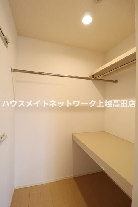 アルトベージョの収納|ウォークインクローゼット
