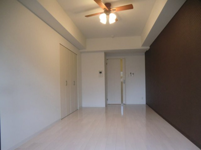 【居間・リビング】 | Luxe天王寺