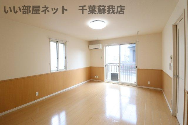 フーヴェル都　Ａの居間・リビング|こちらの居間で趣味の時間をお楽しみください