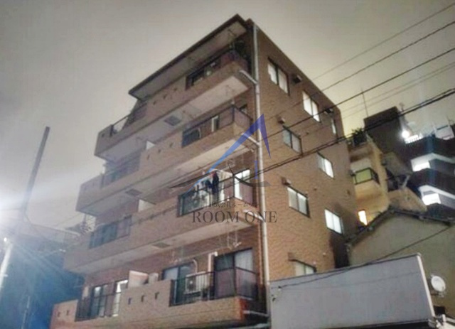 ウィステリア・アーボー