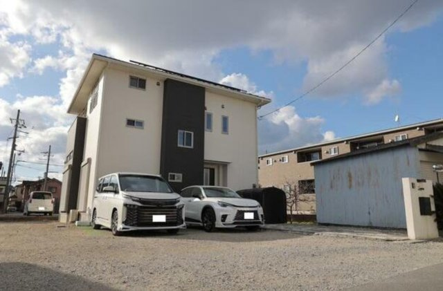 花田町小川中古戸建の外観