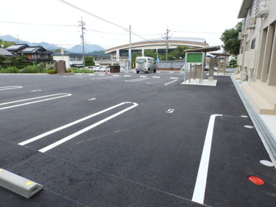 【駐車場】 | フォレスト