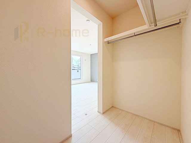 水戸市赤塚1丁目　新築戸建て　1号棟の収納|人気のウォークインクローゼット！アウター類はもちろん、季節ものや寝具も収納できます！