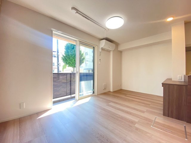 【居間・リビング】