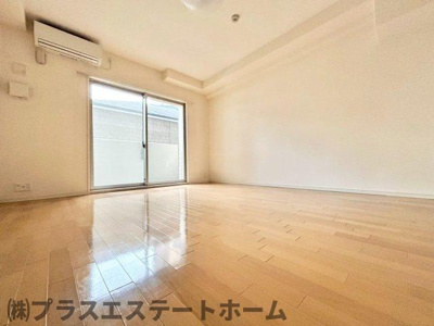 【寝室】 | ショーソン上沢