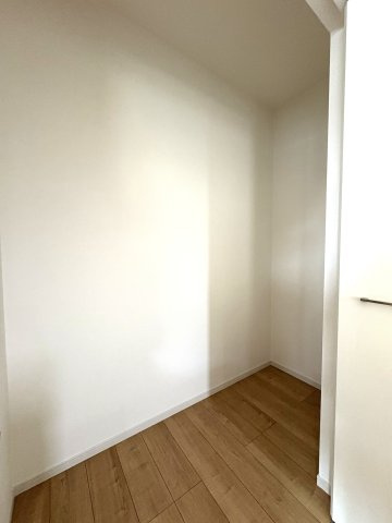 CHIGASAKI GARAGE HOUSE — LDK22帖×ガレージハウスの収納