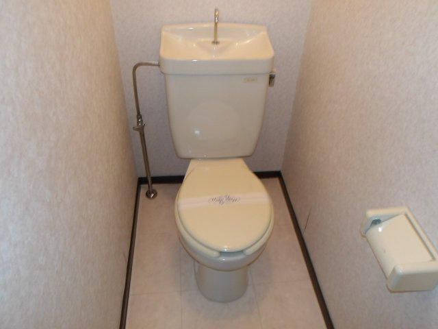 ステップ’91のトイレ