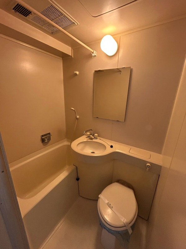 飯能市稲荷町の賃貸マンションの浴室|きれいなお風呂です