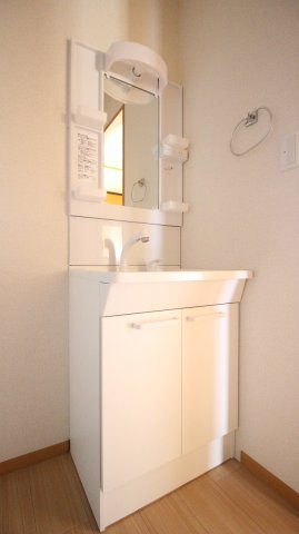 フェリーチェの洗面所|忙しい朝には欠かせない洗面所です