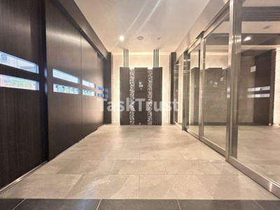 【エントランス】 | La Douceur谷町