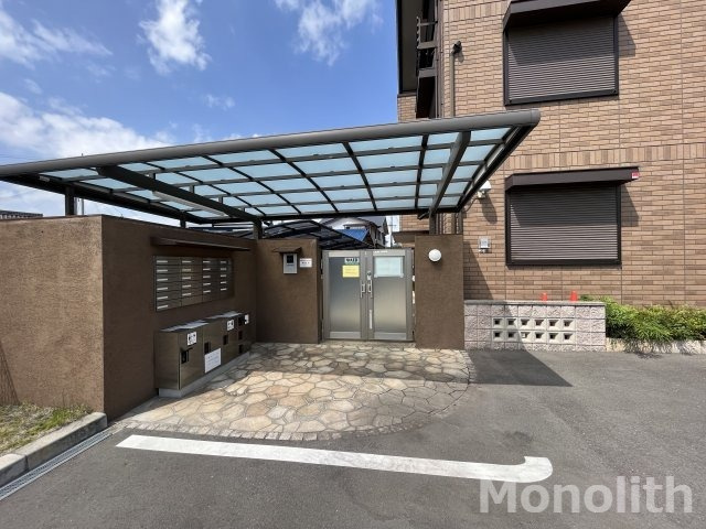 プラージュsakigakeのエントランス