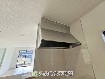 【設備】 | CRADLE GARDEN栃木市大平町西野田第4　2 | シンプルながらお料理の匂いをスムーズに吸引するレンジフード☆
