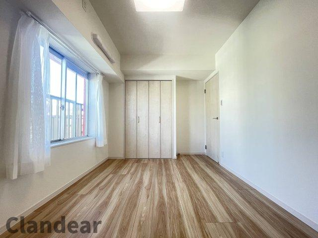 フジハイツの洋室|ドキドキの新生活も、安心してスタート。ぴったりの住まいを見つけませんか？クランディアが一緒に住まい選びをサポートします‼　まずは、お気軽にお問合せください　＃クランディア