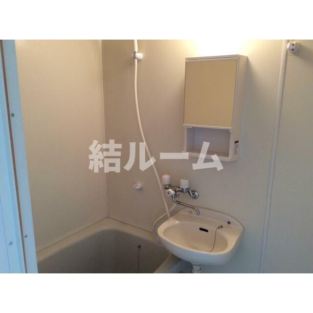 板橋区双葉町のアパートの洗面所