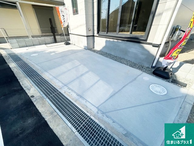 伊丹市鈴原町　第3期　新築一戸建ての駐車場|駐車スペース！散水栓があるので、こまめに愛車を洗えます！