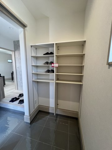 タマタウン古閑中Ⅲ　7号地の収納