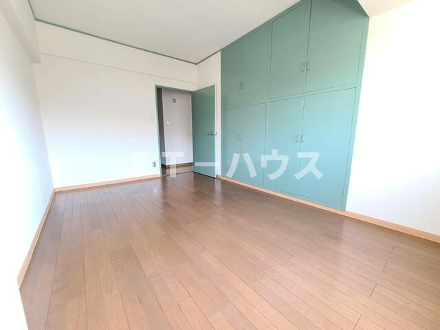 検見川ラインハイム（０００５７１６）の居間・リビング